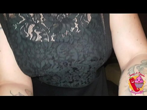 ❤️ Uma meia-irmã ordinária dá-lhe um broche e espanhol ️❌ Porno em nós ❌